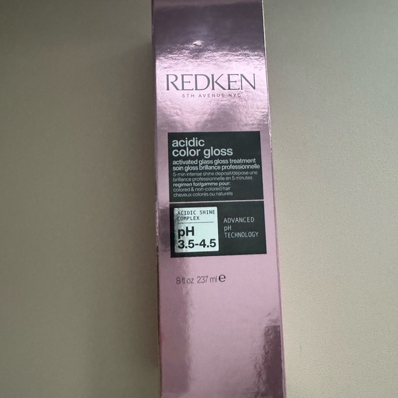REDKEN ACIDIC COLOR GLOSS ACTIVATED GLASS GLOSS TREATMENT - Picture 2 of 4